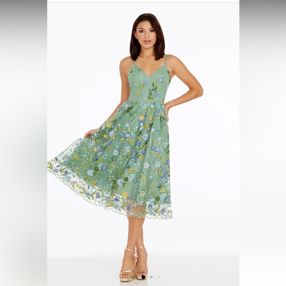 NWT Dress The Population Maren Floral 3D Embroidered Cocktail Midi Dress S - Picture 3 of 9